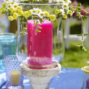 summer decor with candles