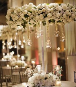 hanging tealight candles for wedding decor