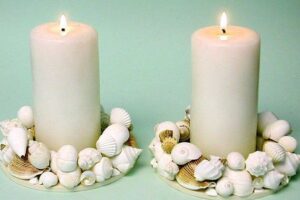 Candle decoration with shells