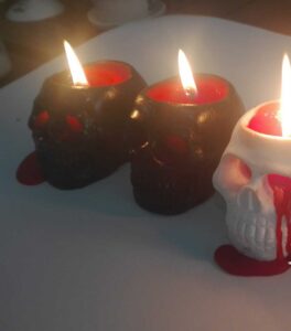 Bleeding skull Halloween Candles 