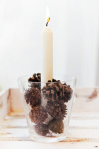 festive look with candles and pinecones