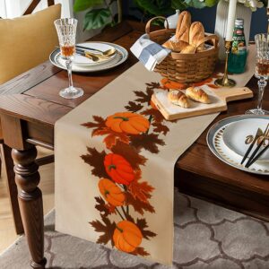 tablecloth or table runner for holidays