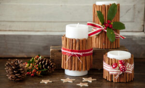 Christmas candles with cinnamon 