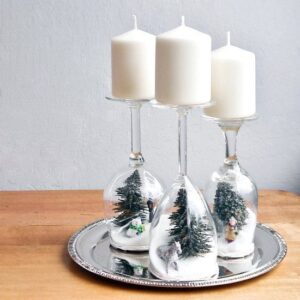 Christmas candles with wine glass 