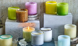 aroma candles in jars