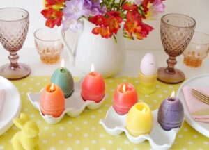DIY Easter egg candles 
