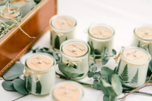 candles with eucalyptus leaves