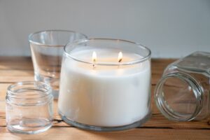 glass jars for lighting candles safely 