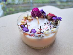 Floral candle scents 