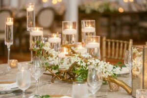 Candles for wedding table decoration 