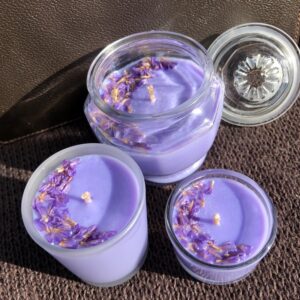 lavender scented candles in jars 