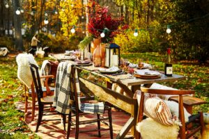 Thanksgiving table settings 