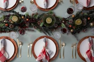 Christmas table decorating ideas with tealight candles 