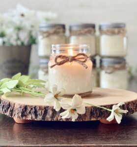 Jar candles for rustic wedding table centerpiece 