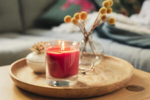Paraffin wax candles hold fragrance for longer 