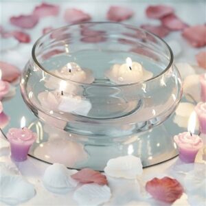 candlelight dinner with floating candles and flowers 
