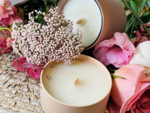 for spring decoration use DIY floral scented candles 