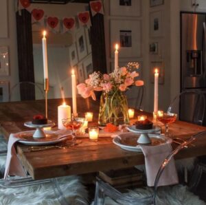 romantic dinner decoration with candles 
